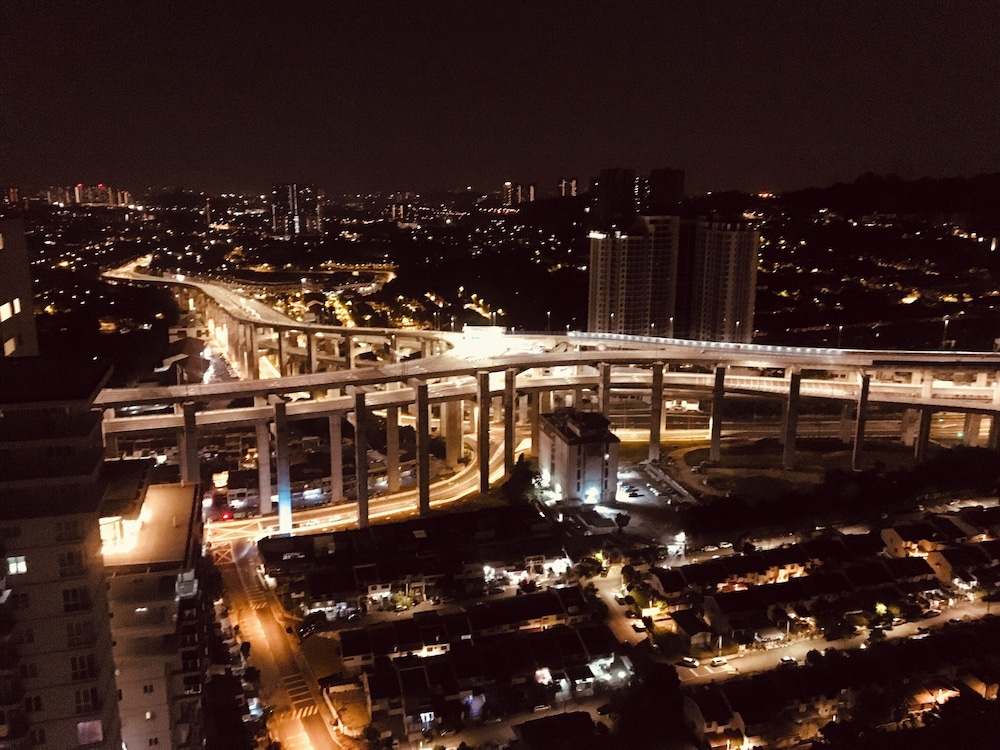 Residensi Majestic Maxim Condo