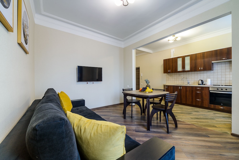 Home Apart Prospekt Nezavismosti