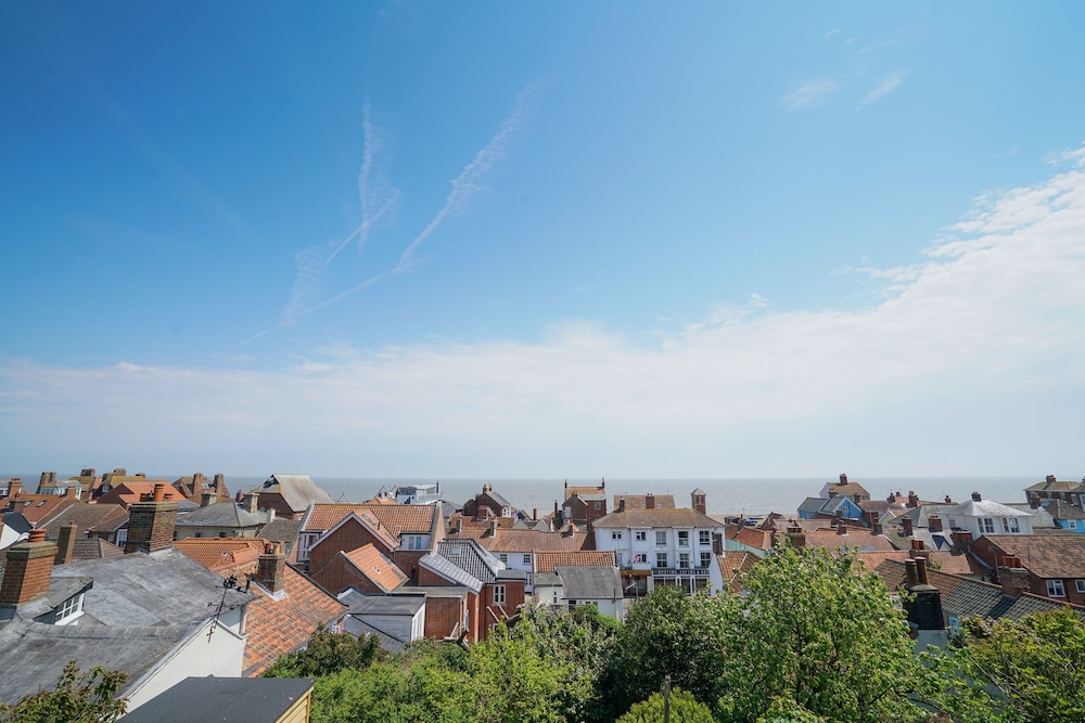 10 Church Walk, Aldeburgh