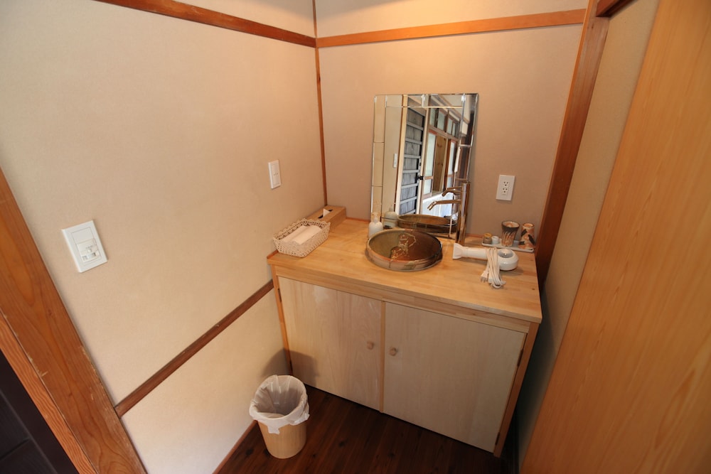 Photo 47