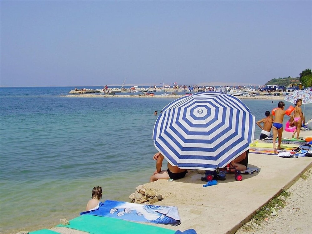 Adriatic - With Beautiful Garden - A1 view 3