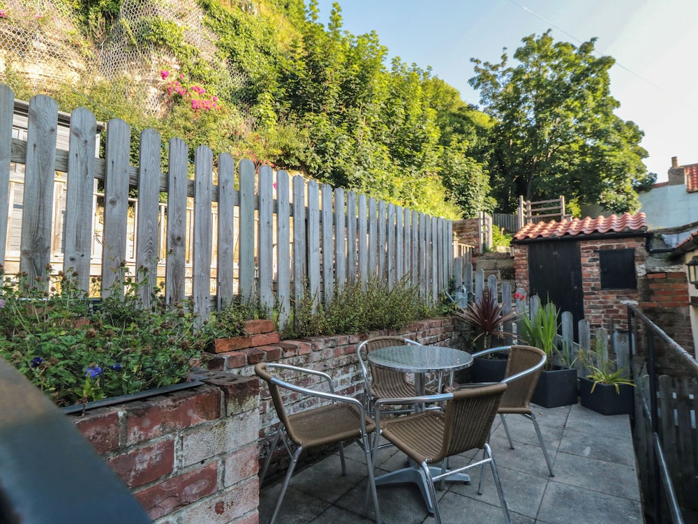 Midships Cottage