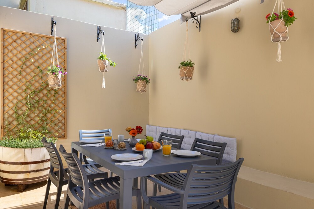 Cozy Light Nest Chania Crete