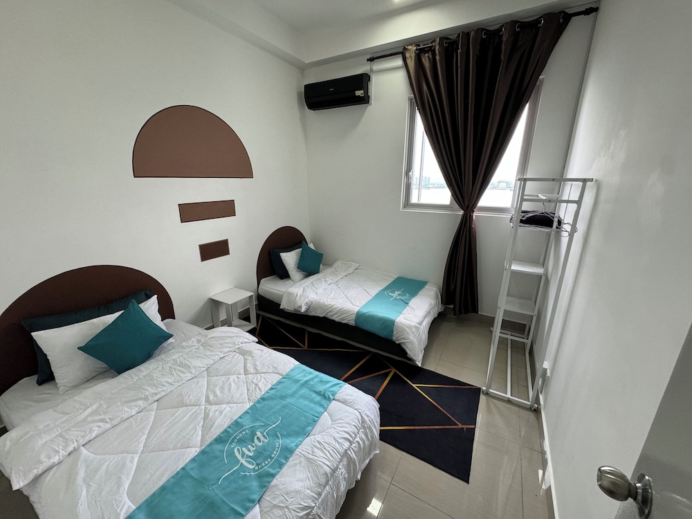 Skylake Residence Luxury Family Holiday