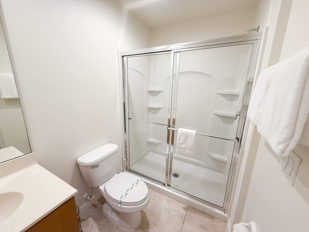 Upstay Spacious 3BR Home w Resort Access