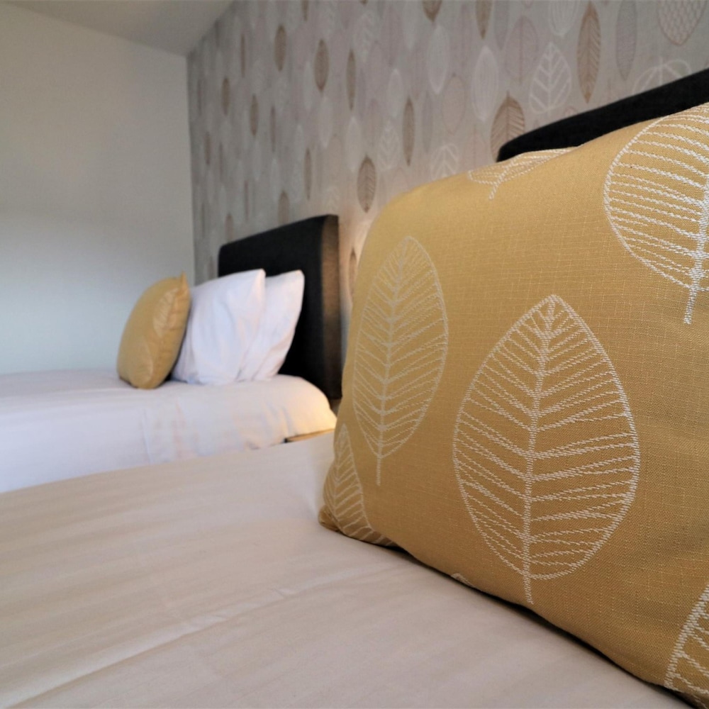 Carnoustie House - East Kilbride