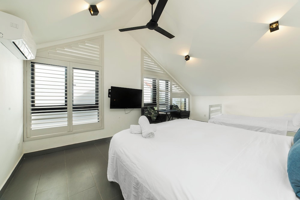 An Bang Beachside Boutique Homes & Villas