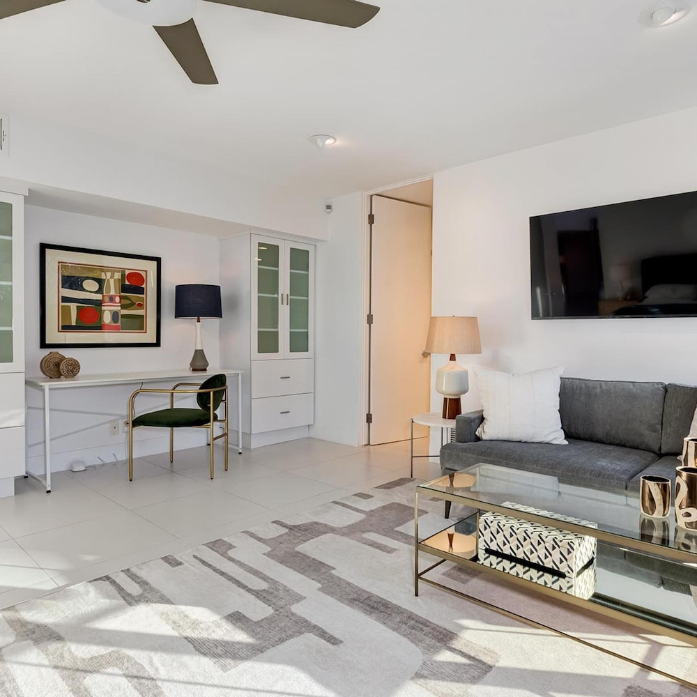 Indian Canyon Oasis in Palm Springs