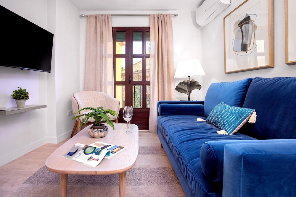 Cozy 2bd Apartment in Seville. Conde de Ibarra IV