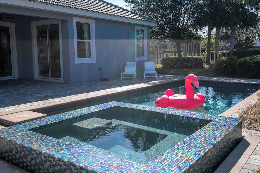 Luxurious 4Bd Villa Private Pool @ Champions Gate Resort 9021