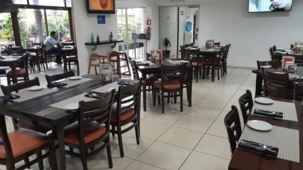Culiacan Vacations - Hotel Maioris Jesus Kumate - Property Image 12
