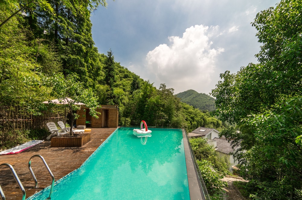 Hang Zhou Le Pu Shan Jing