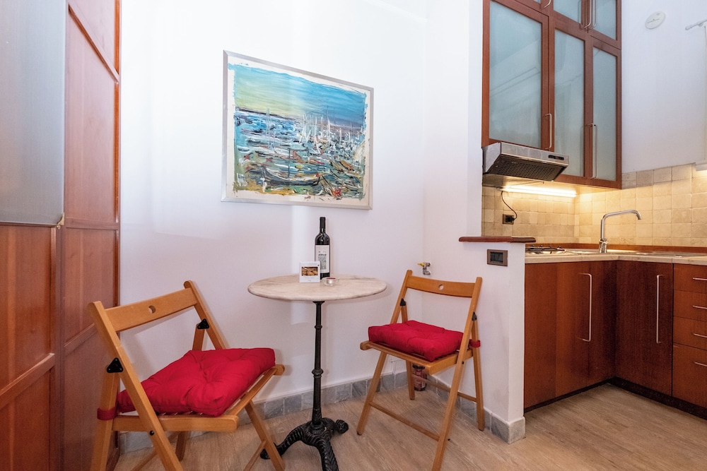 Campo De' Fiori Apartments