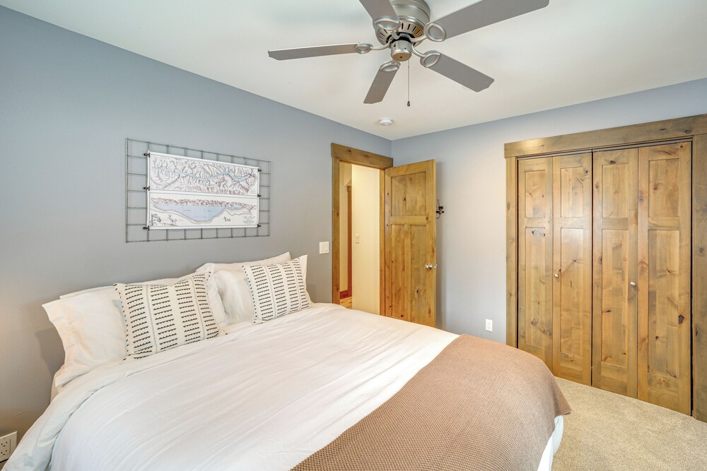 'chelan Mountain Retreat' Chalet w/ Fire Pit!
