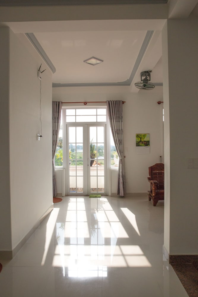 Beautiful Moon Hoi An Villa