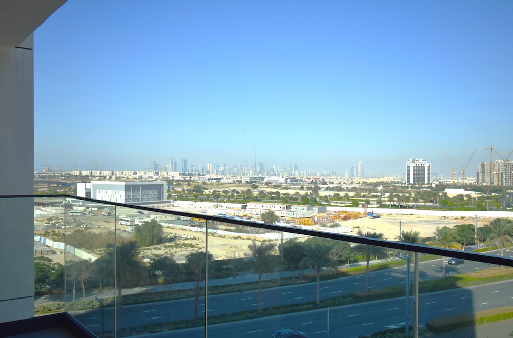 Serene 1BR Prive Residences Dubai Hills by 360 Vacation