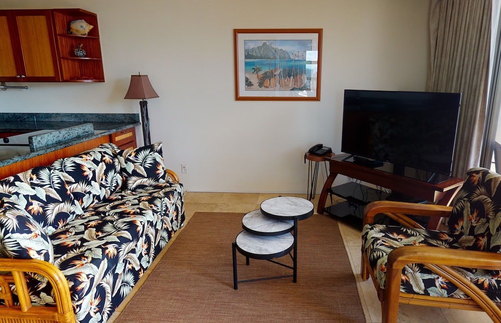 Waikiki Banyan Condo Located One Block From Waikiki Beach! by Koko Resort Vacation Rentals