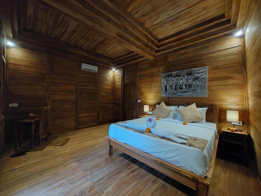 D'Ethnic Ubud Joglo View Villas by EPS