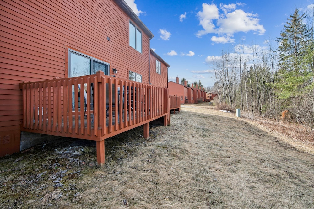 Twin Fawns 3 Bedroom Townhouse by The Summit at Gore Mountain