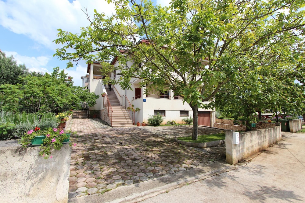 Guests House Sanja