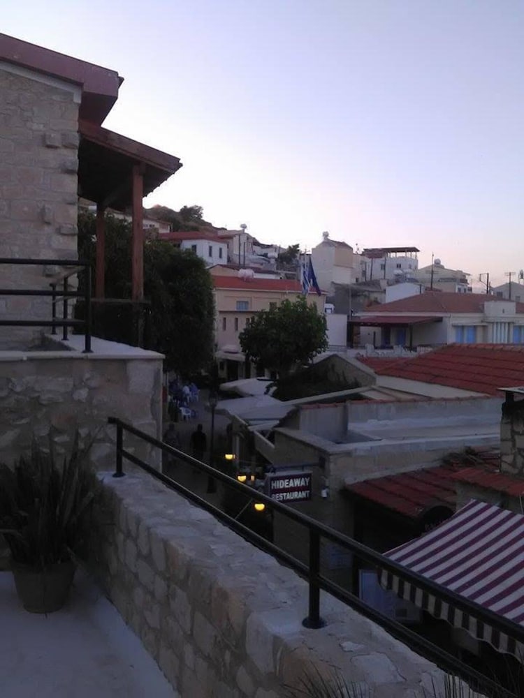 Photo 30