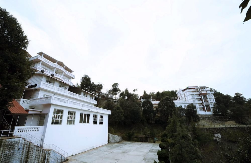 Tehri Club and Resorts
