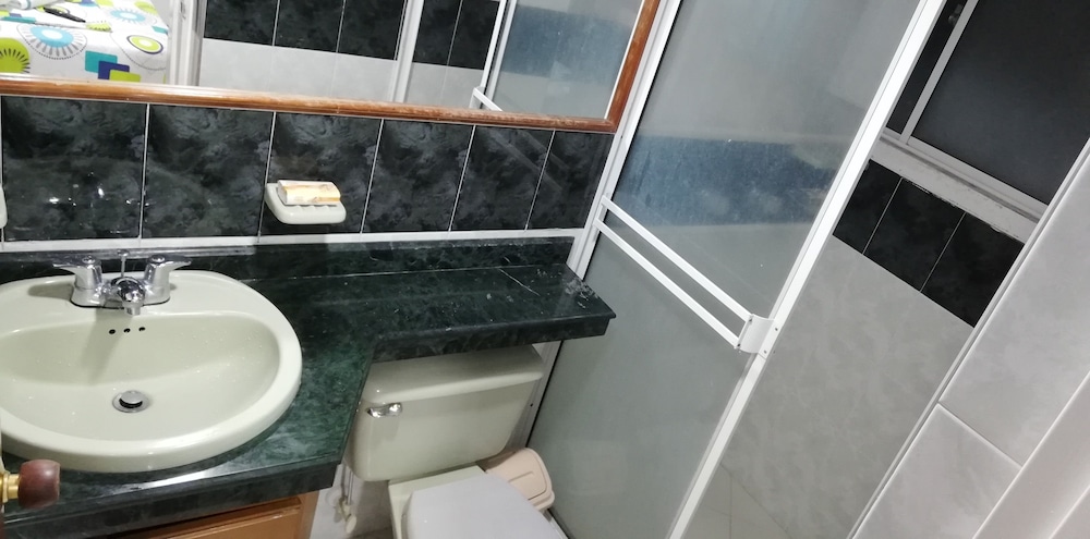 Apartamento con acceso a piscina view 2