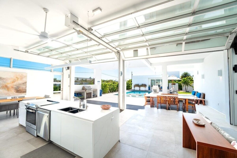 Luxury 3bdr Villa, Oceanview, Hotel Amenities v4
