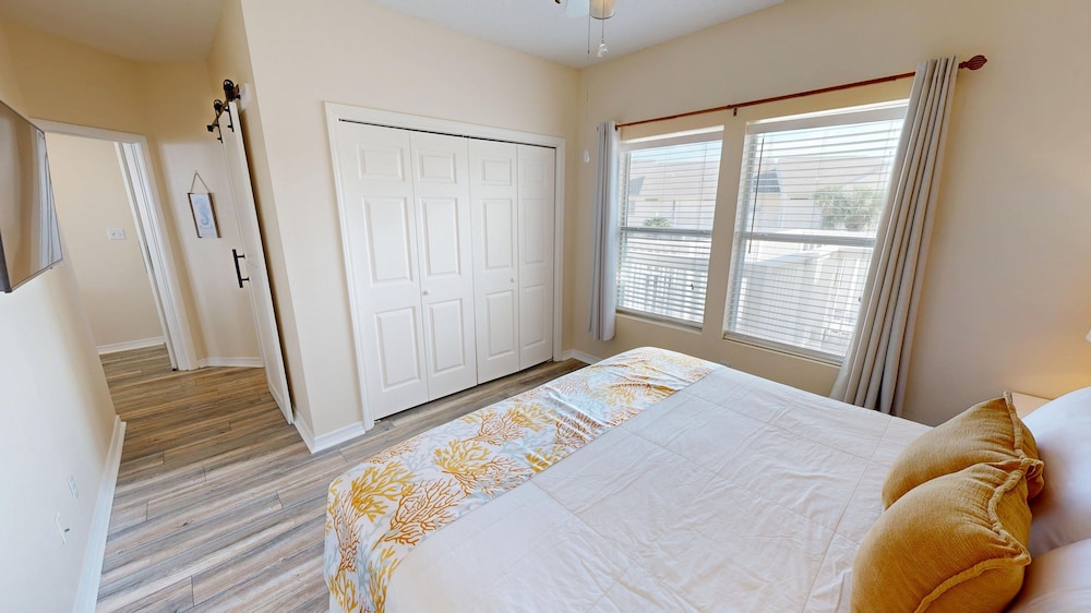 Sandpiper Cove 9222 2 Bedroom Condo
