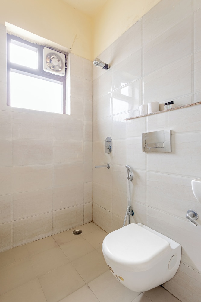 Lime Tree Studio Near Fortis Gurgaon