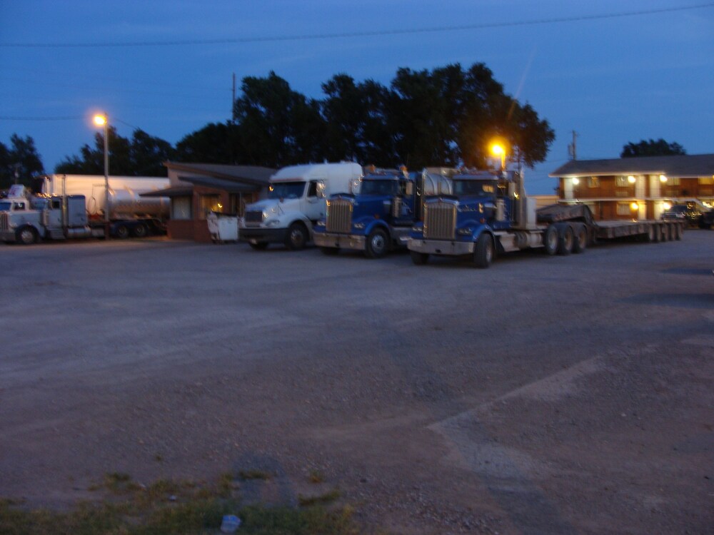 Holiday Motel