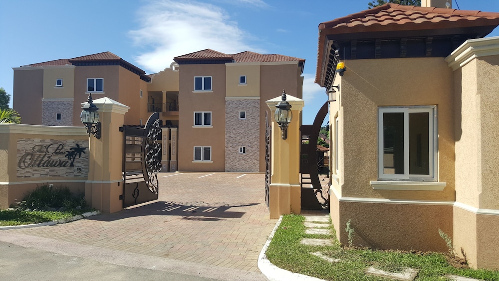 Executive Suites - Palms of Ottawa