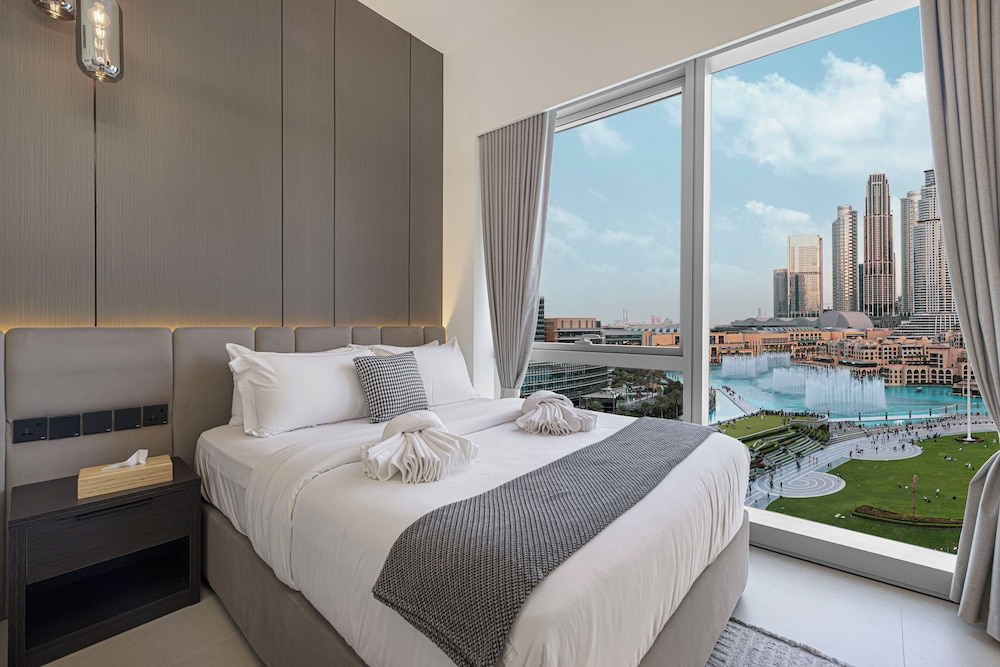 Grande Suites by Hostiva - Burj View