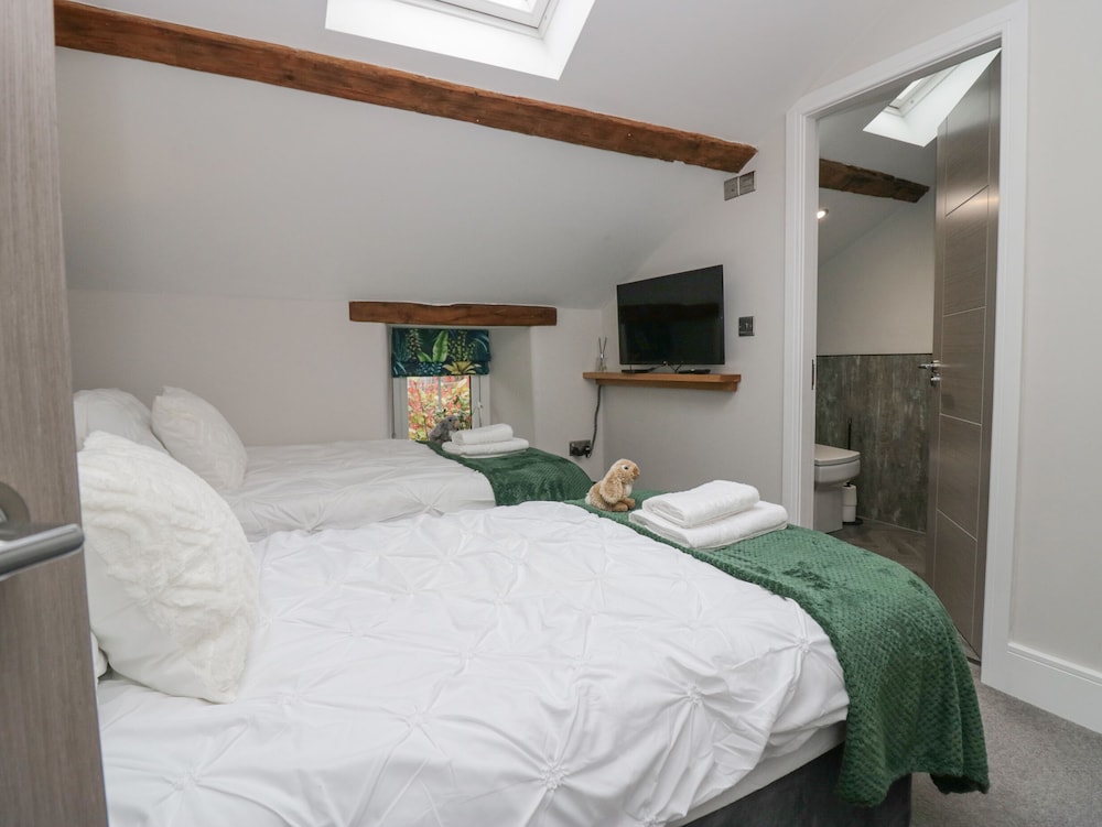 Howgill House