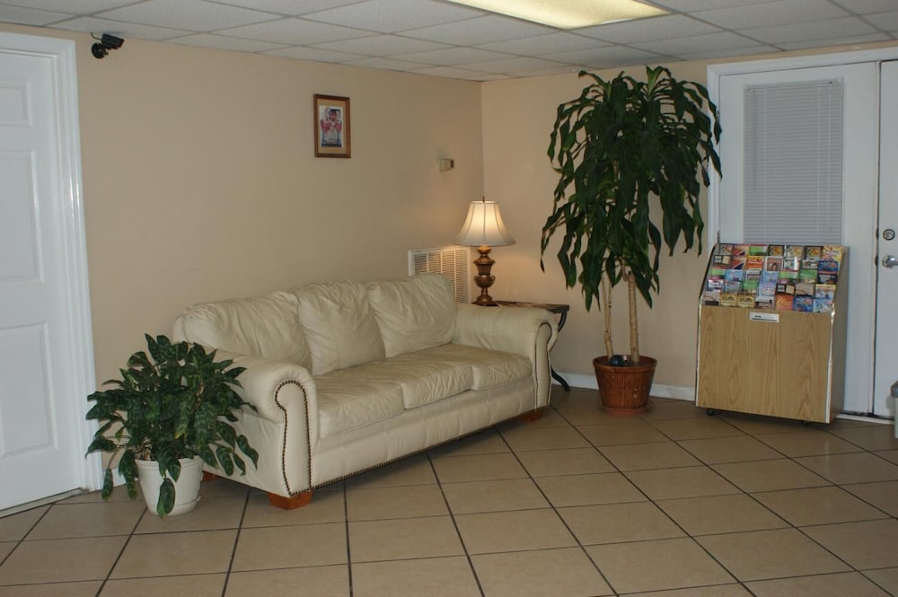 Patriot Inn - Register - Property Image 5