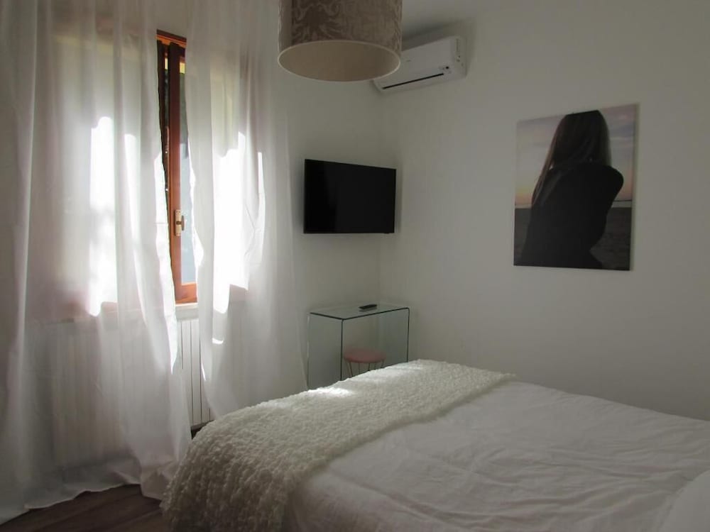 VILLA RINA GUEST HOUSE