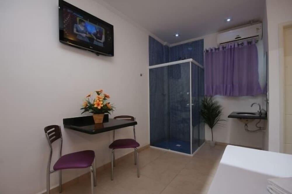 I9 Motel - Adults Only