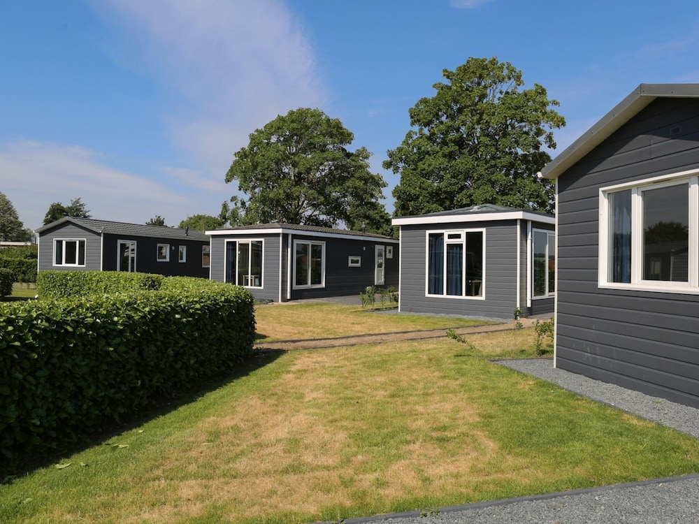 Chalet in Gelderland With Hot Tub