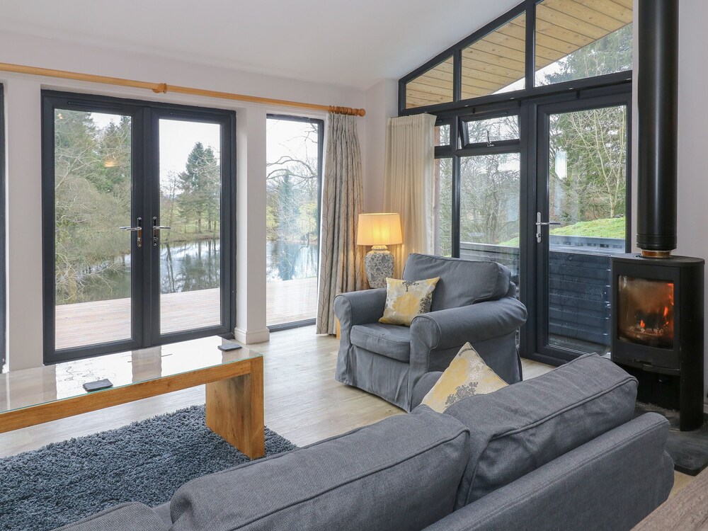 Tarn Lodge