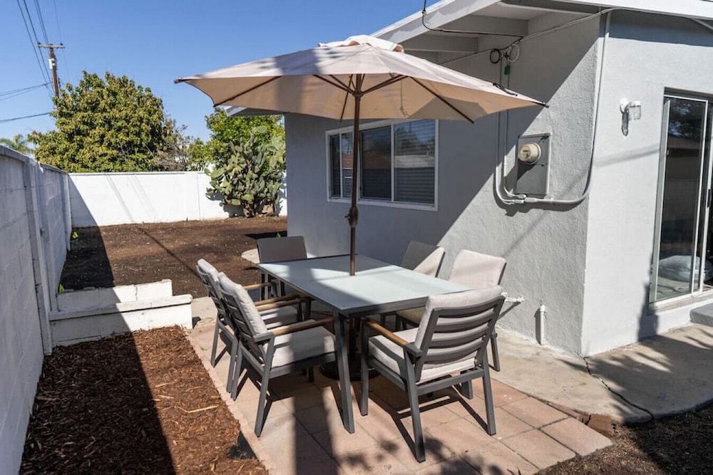 Disneyland 5BR Fullerton House Fully Remodeled 2023 w Garage Fenced Yard p61