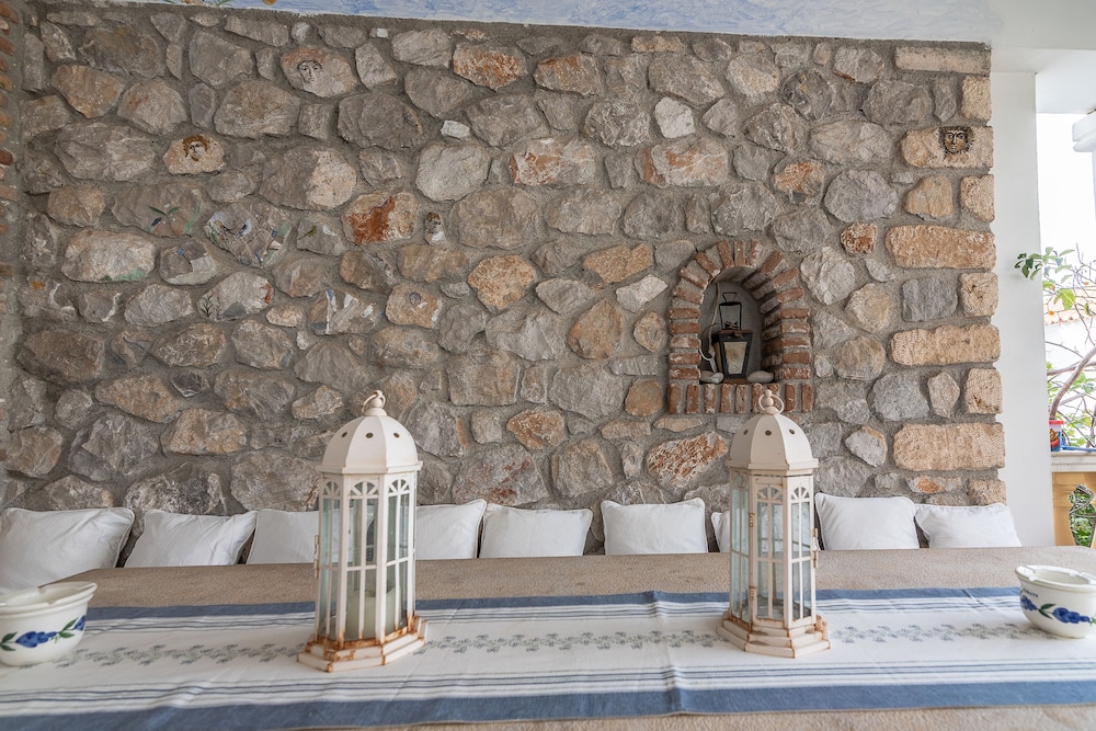 Villa SEAlia Elegantseasidein Spetses photo 2