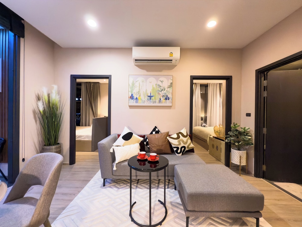 Luxury 2 Bed Room Sea View With Large Bath Tub In Balcony