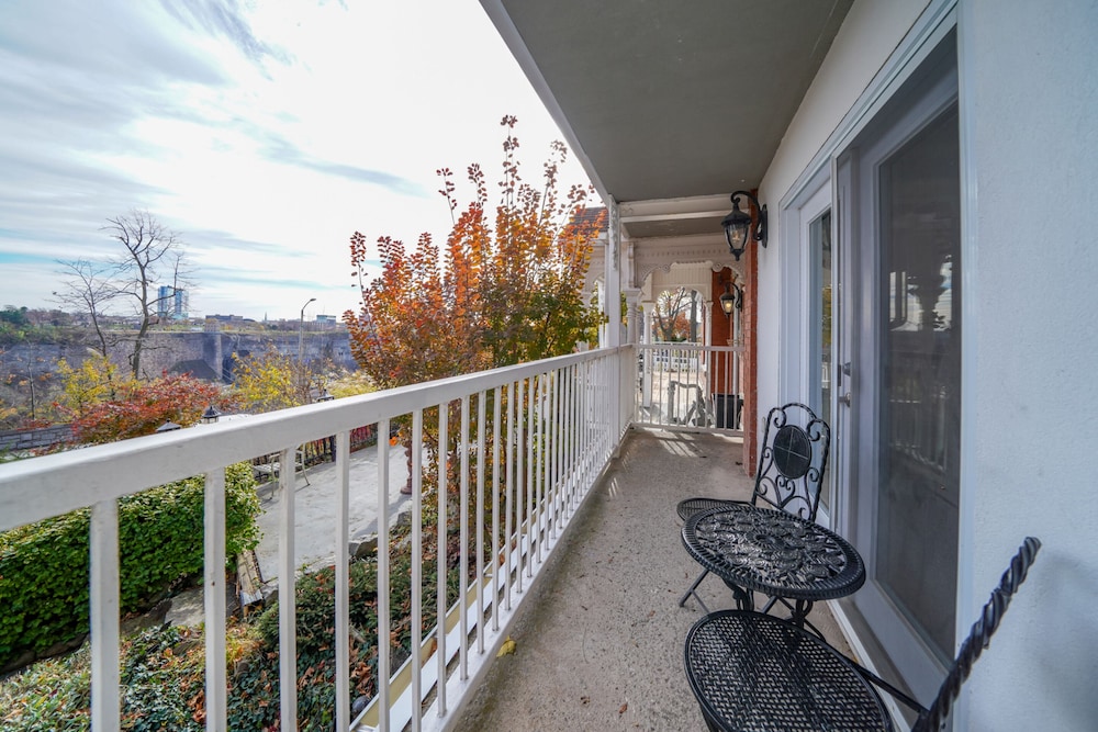 Niagara Grandview Boutique hotel