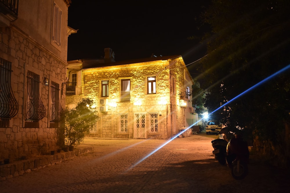Photo 18