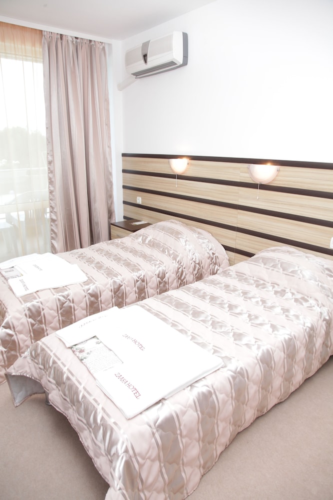 Hotel Zaara