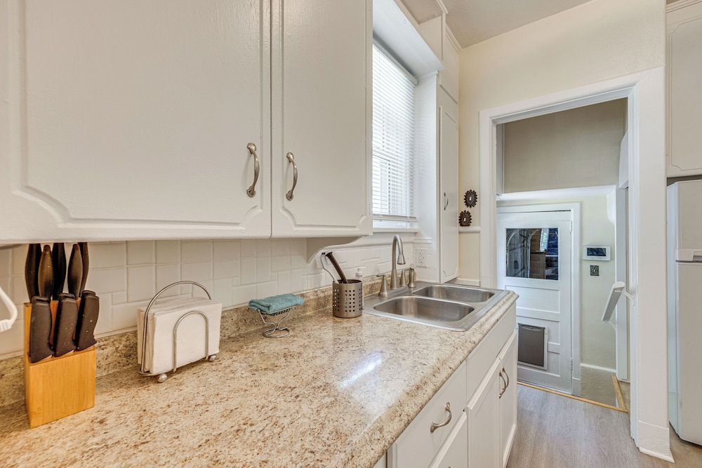 1 Mi to Riverwalk: Home w/ Fenced Yard in Pueblo