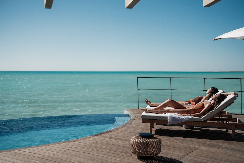 The St. Regis Red Sea Resort 29