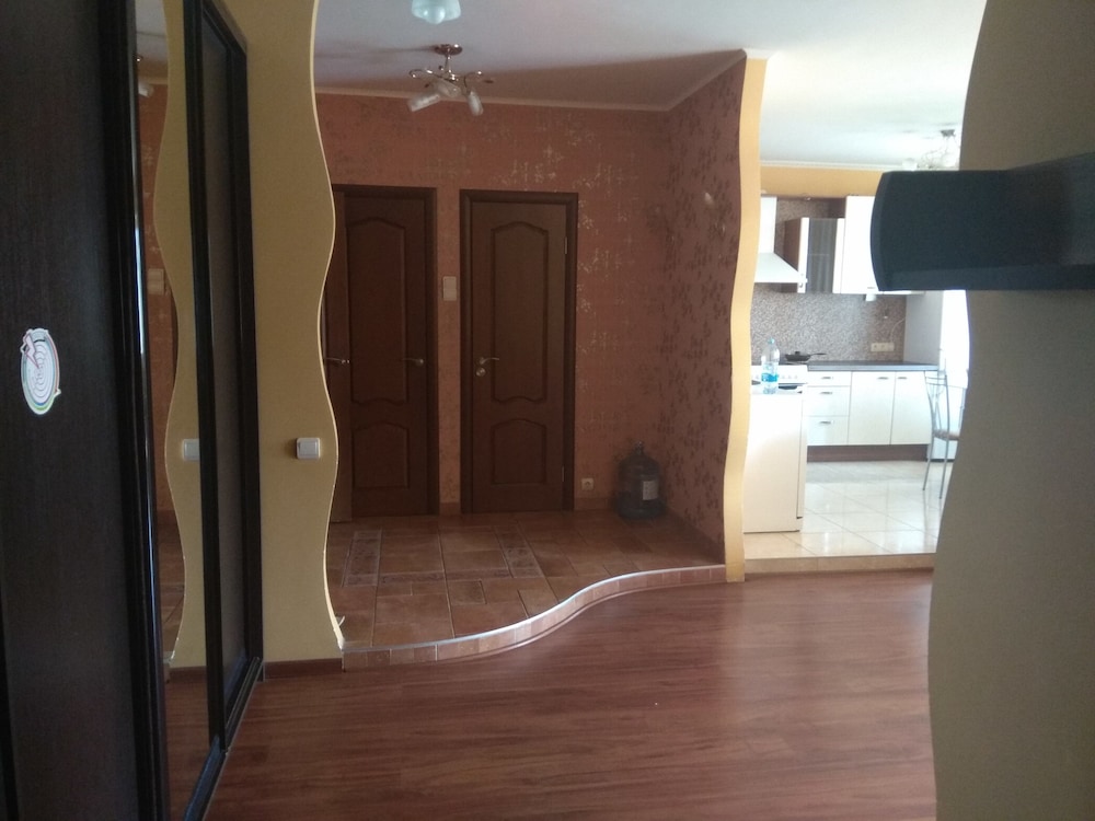 Apartments in Ostrovitianova 9