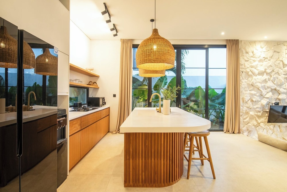 Modern 2BR Villas 5-min Walk to Canggu Beach