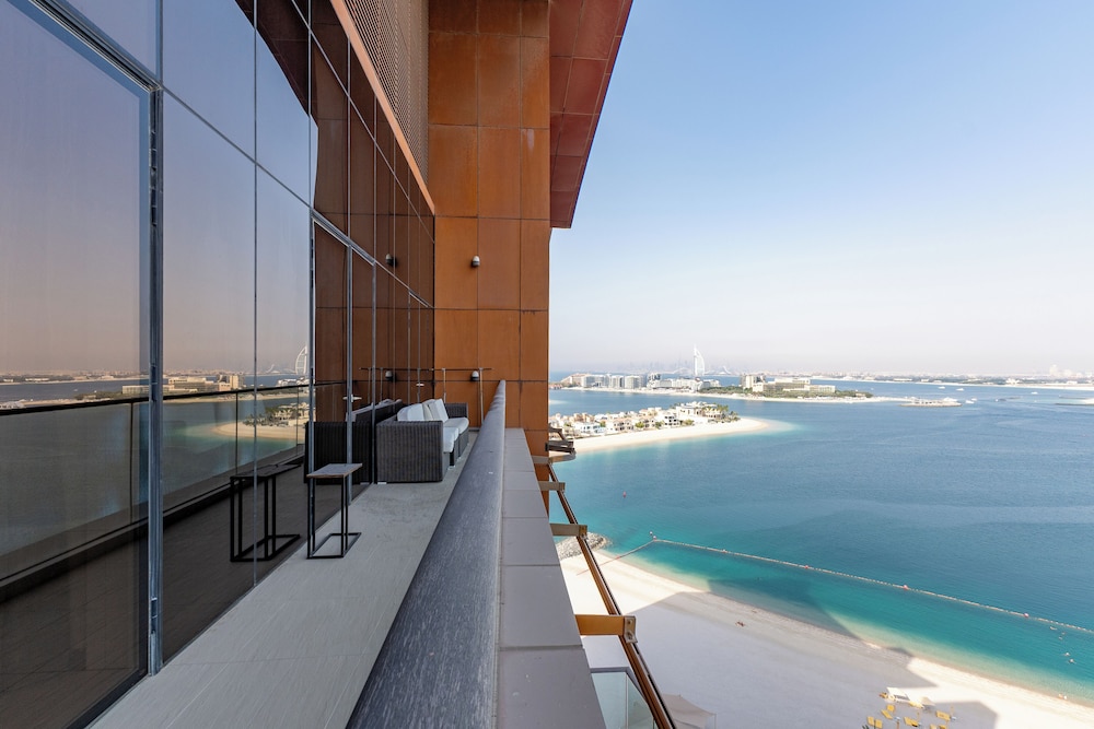 Tiara Residences - Mint Stay